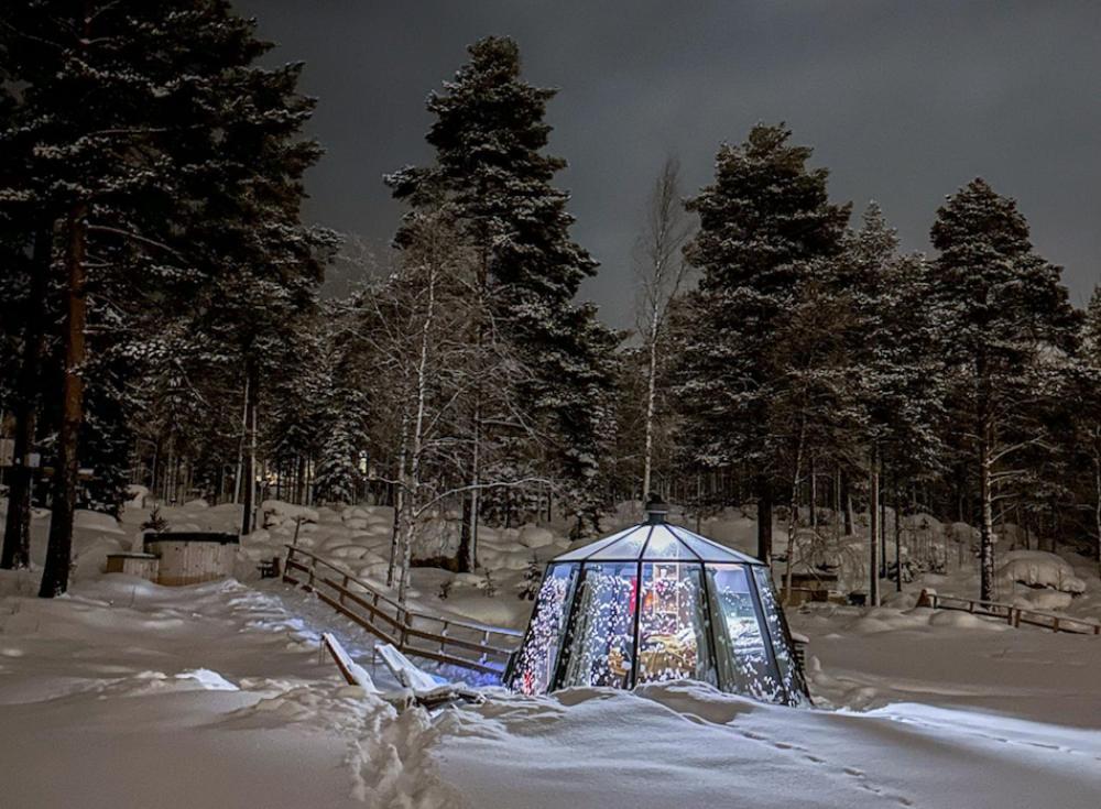 Aurora Igloo With Private Hot Tub By Invisible Forest Lodge Rovaniemi Exteriör bild